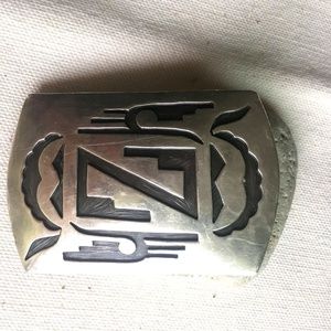silver belt buckle
